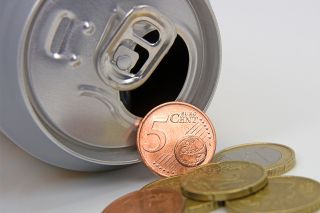 Foto: Dose und Münzen